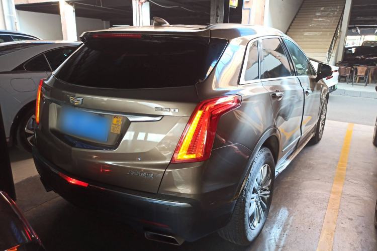 Used Cadillac XT5 2016 25T Luxury Model Exterior 5