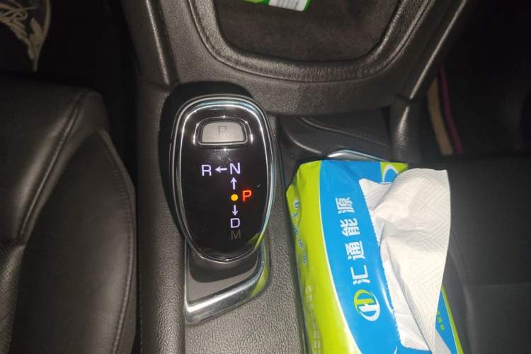 Used Cadillac XT5 2016 25T Luxury Model Gear Lever