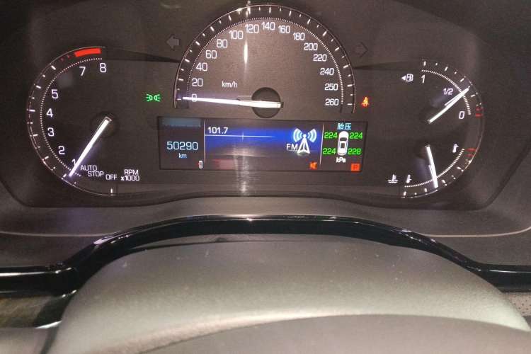 Used Cadillac XT5 2016 25T Luxury Model Instrument Cluster