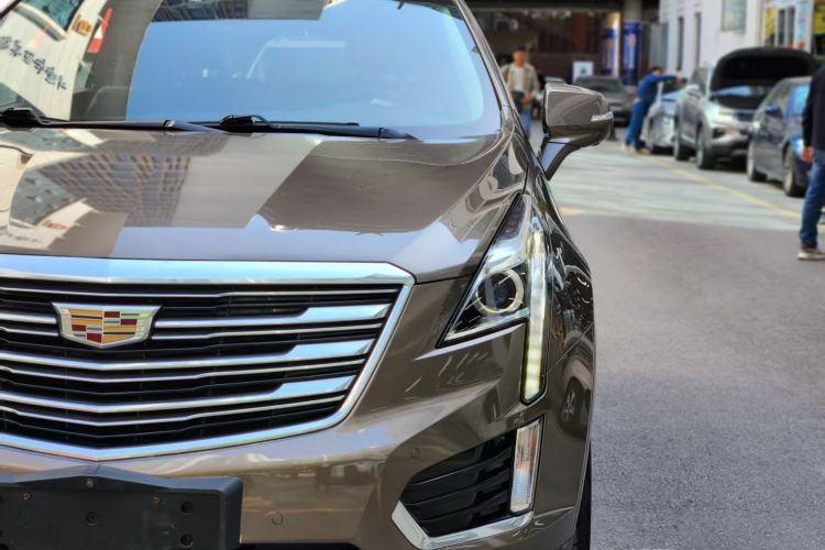 Used Cadillac XT5 2016 25T Luxury Model Left Front Headlight