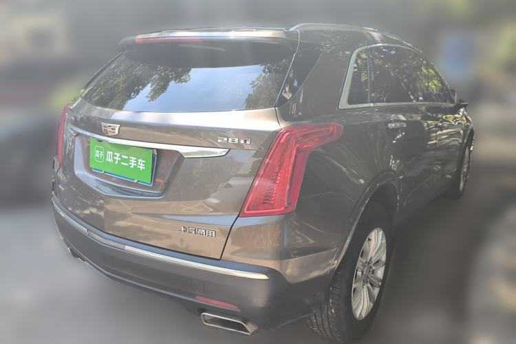 Used Cadillac XT5 2016 28T Four-Wheel Drive Tech Version Rear Right 45 Deg