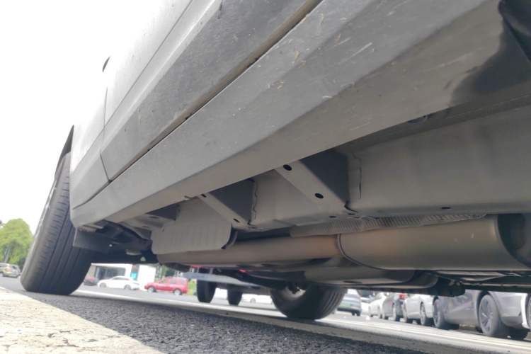 Used Cadillac XT5 2016 25T Tech Edition Right Side Sill