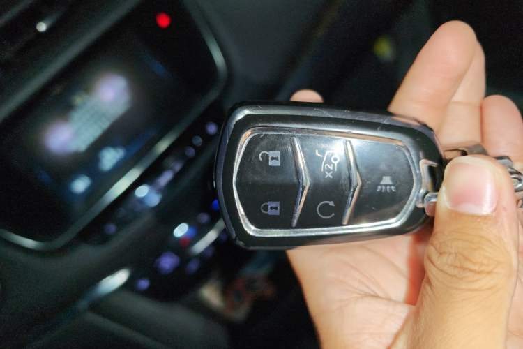 Used Cadillac XT5 2016 28T Four-Wheel Drive Luxury Model Vehicle Key