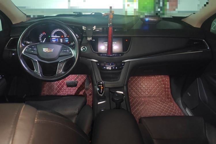 Used Cadillac XT5 2016 28T Four-Wheel Drive Luxury Model Center Console