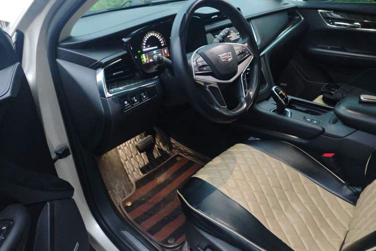 Used Cadillac XT5 2016 25T Luxury Model Driver Seat