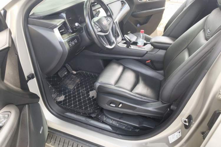 Used Cadillac XT5 2016 25T Luxury Model Driver Seat