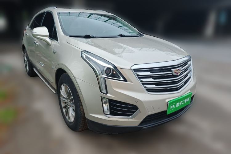 Used Cadillac XT5 2016 25T Luxury Model Front Right 45 Deg
