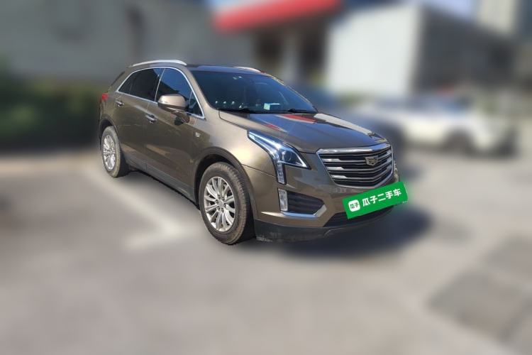 Used Cadillac XT5 2016 25T Tech Edition Front Right 45 Deg