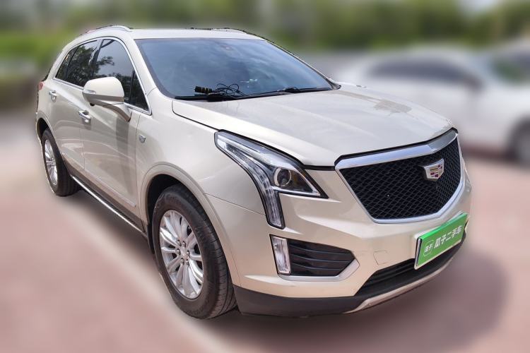 Used Cadillac XT5 2016 25T Tech Edition Front Right 45 Deg