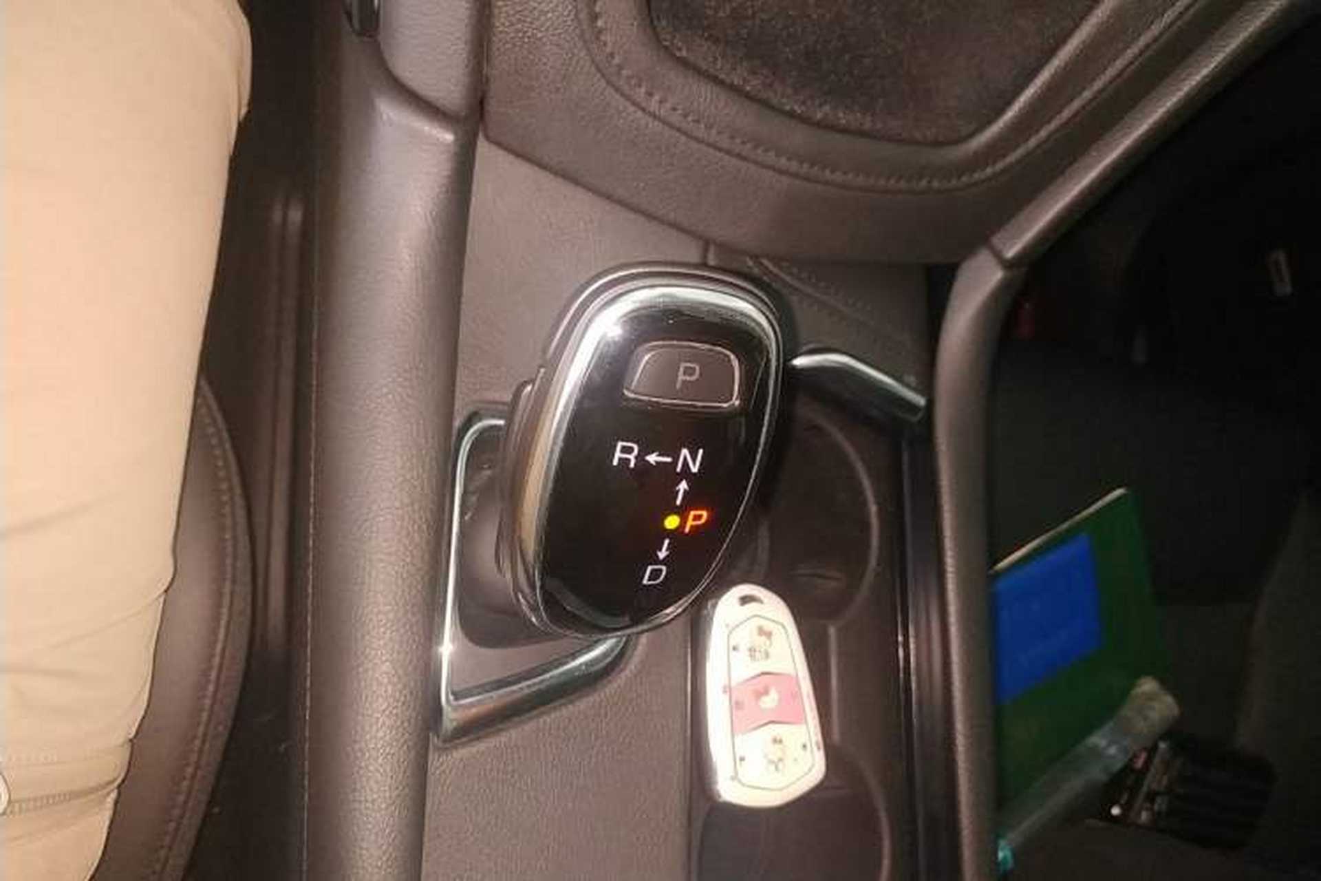 Used Cadillac XT5 2016 28T Four-Wheel Drive Luxury Model Gear Lever