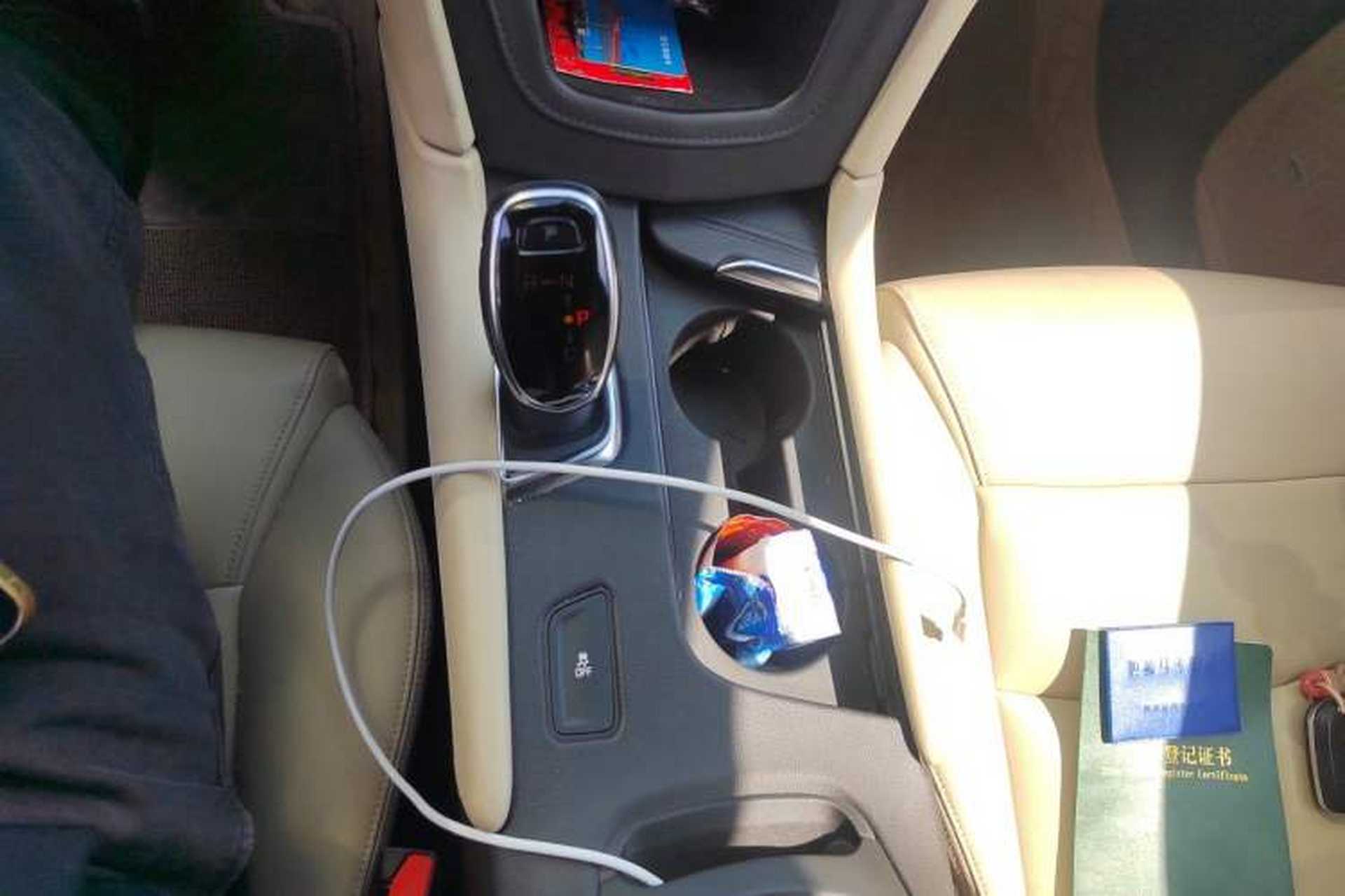 Used Cadillac XT5 2016 25T Tech Edition Gear Lever