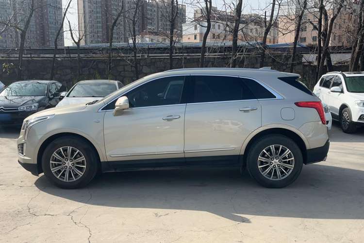 Used Cadillac XT5 2016 25T Luxury Model Left Side