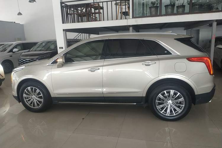 Used Cadillac XT5 2016 28T Four-Wheel Drive Luxury Model Left Side