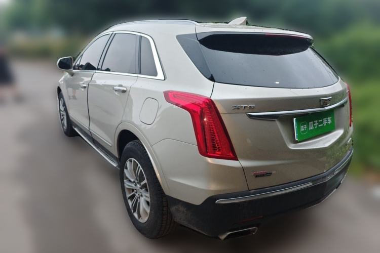 Used Cadillac XT5 2016 25T Luxury Model Rear Left 45 Deg