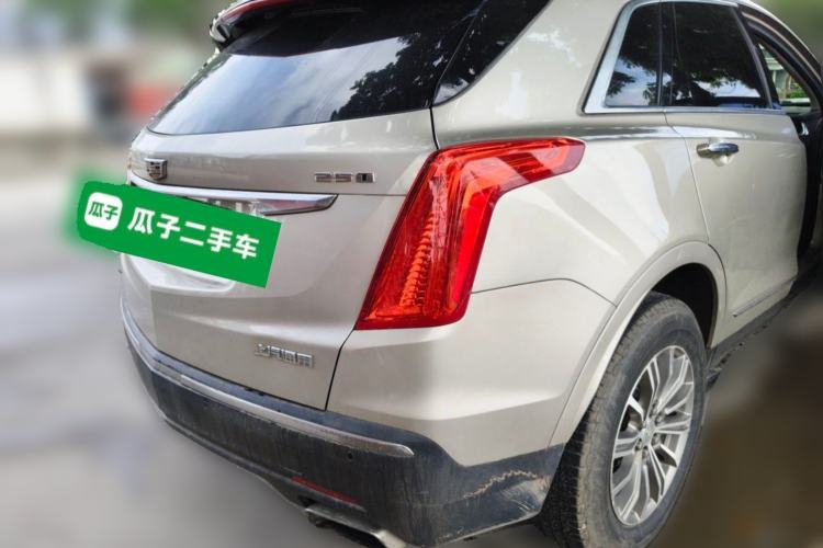 Used Cadillac XT5 2016 25T Luxury Model Rear Right 45 Deg