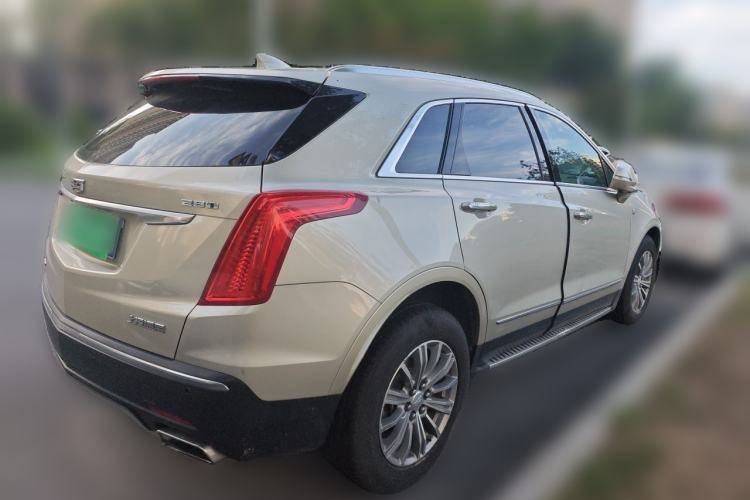 Used Cadillac XT5 2016 28T Four-Wheel Drive Luxury Model Rear Right 45 Deg