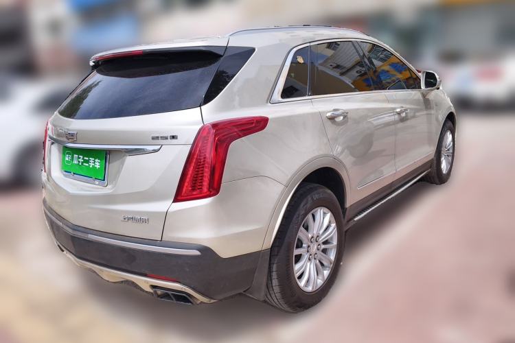 Used Cadillac XT5 2016 25T Tech Edition Rear Right 45 Deg