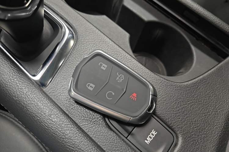 Used Cadillac XT5 2016 25T Luxury Model Vehicle Key