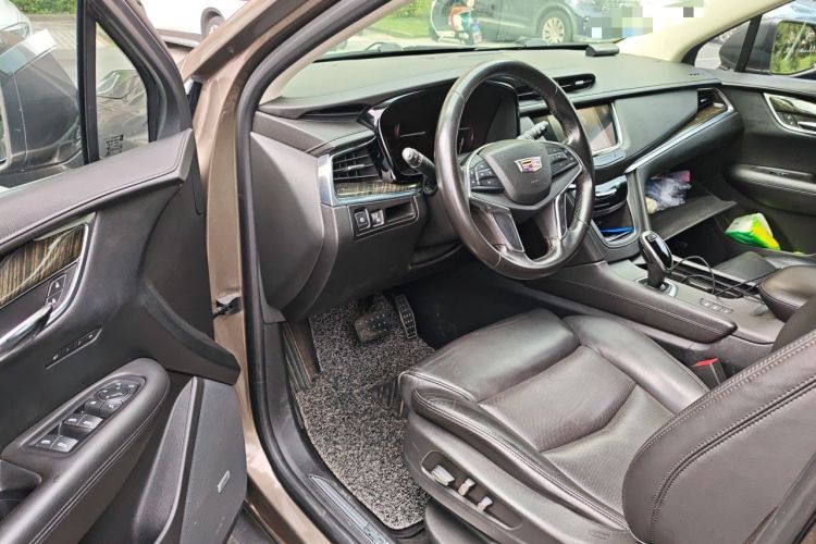 Used Cadillac XT5 2016 28T Four-Wheel Drive Tech Version Driver Seat