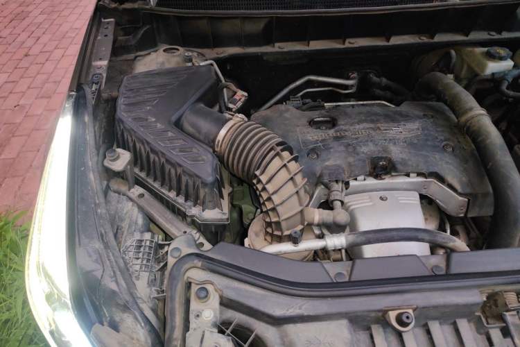 Used Cadillac XT5 2016 28T Four-Wheel Drive Luxury Model Engine Bay Right