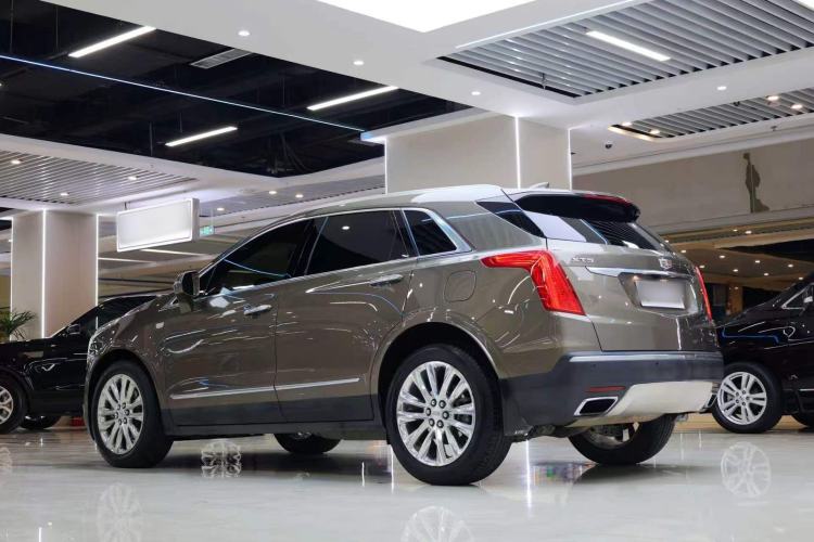 Used Cadillac XT5 2016 28T 4x4 Platinum Edition Exterior 4