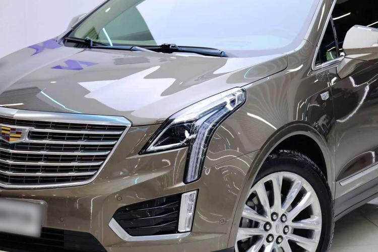 Used Cadillac XT5 2016 28T 4x4 Platinum Edition Exterior 9