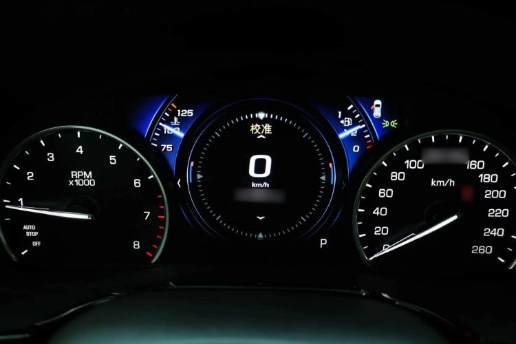 Used Cadillac XT5 2016 28T 4x4 Platinum Edition Instrument Cluster