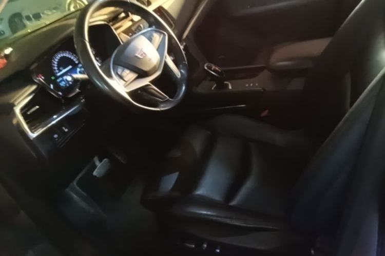 Used Cadillac XT5 2016 28T Four-Wheel Drive Luxury Model Left Front Seat