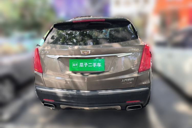 Used Cadillac XT5 2016 25T Luxury Model Rear