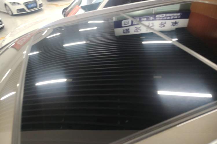 Used Cadillac XT5 2016 25T Luxury Model Roof