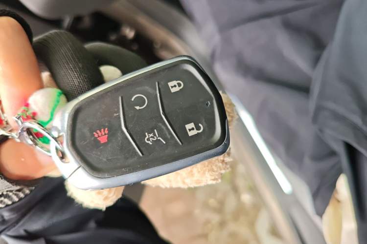 Used Cadillac XT5 2016 28T Four-Wheel Drive Tech Version Vehicle Key