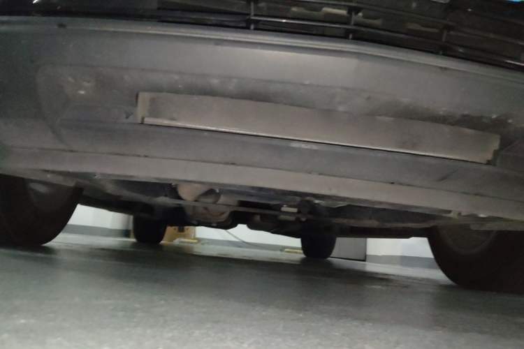 Used Cadillac XT5 2016 25T Luxury Model Chassis Front