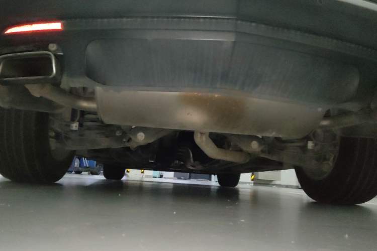 Used Cadillac XT5 2016 25T Luxury Model Chassis Rear