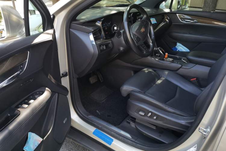 Used Cadillac XT5 2016 28T Four-Wheel-Drive Leading Model Driver Seat