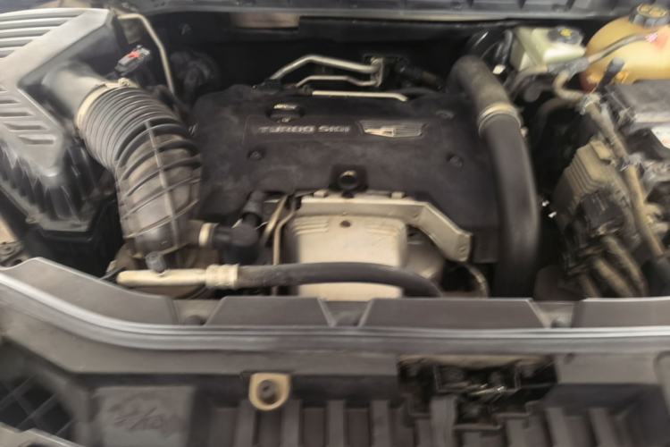 Used Cadillac XT5 2016 28T Four-Wheel Drive Luxury Model Engine Bay