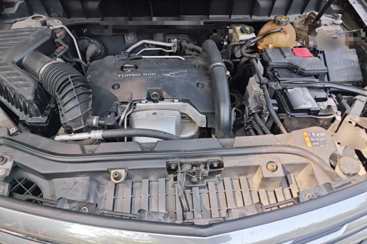 Used Cadillac XT5 2016 25T Luxury Model Engine Bay