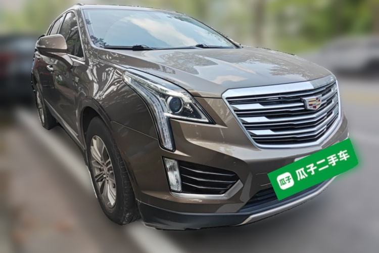 Used Cadillac XT5 2016 25T Luxury Model Front Right 45 Deg