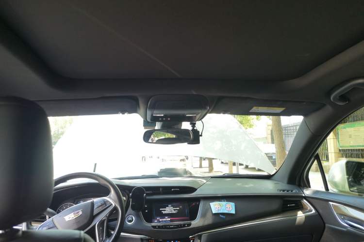 Used Cadillac XT5 2016 28T Four-Wheel-Drive Leading Model Headliner