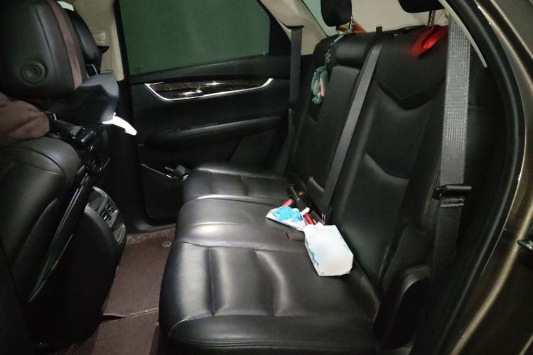 Used Cadillac XT5 2016 25T Luxury Model Left Rear Seat