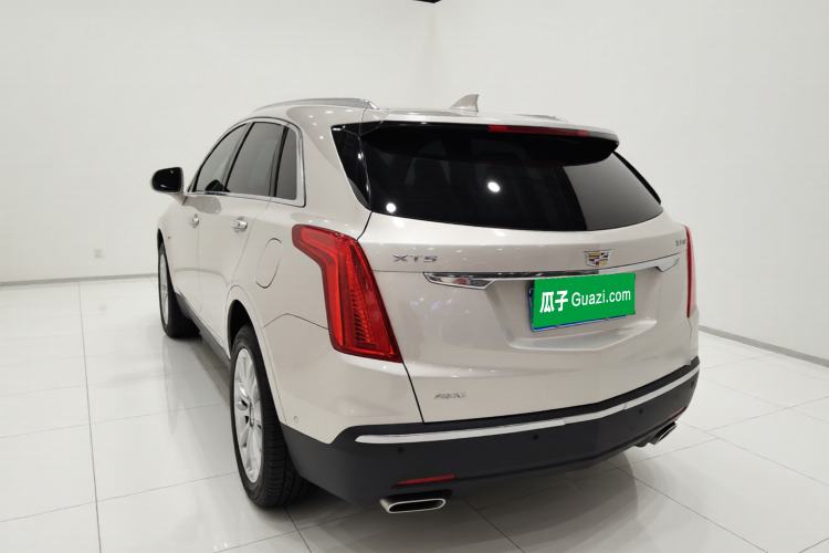 Used Cadillac XT5 2016 28T Four-Wheel-Drive Leading Model Rear Left 45 Deg