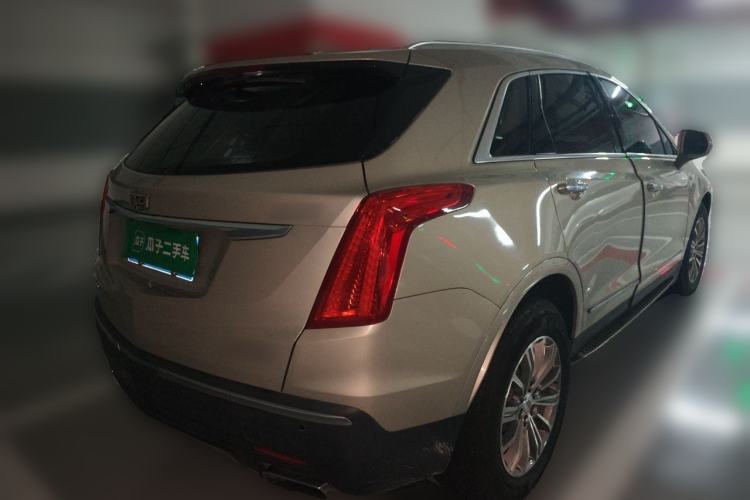 Used Cadillac XT5 2016 28T Four-Wheel Drive Luxury Model Rear Right 45 Deg
