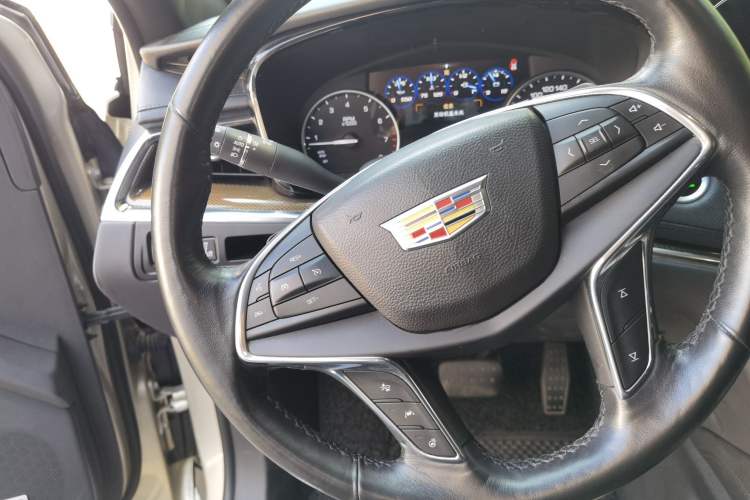 Used Cadillac XT5 2016 28T Four-Wheel-Drive Leading Model Steering Wheel