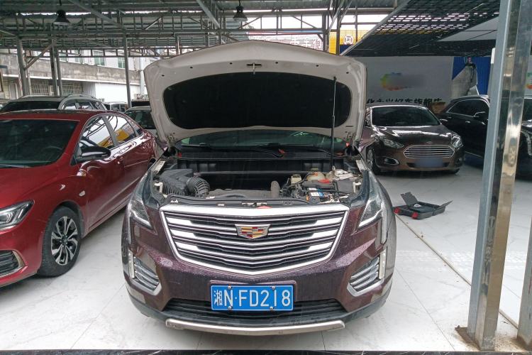Used Cadillac XT5 2016 28T Four-Wheel Drive Luxury Model Engine Bay