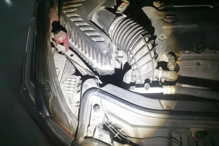 Used Cadillac XT5 2016 28T Four-Wheel Drive Luxury Model Engine Bay Right