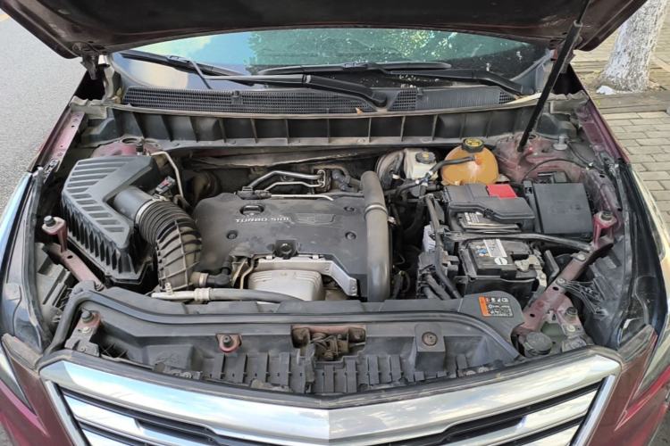 Used Cadillac XT5 2016 25T Luxury Model Engine Bay