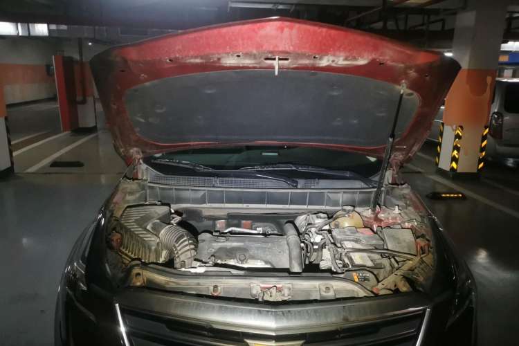 Used Cadillac XT5 2016 28T Four-Wheel Drive Luxury Model Engine Bay