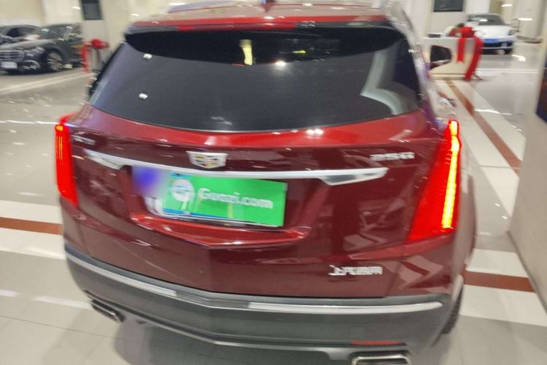 Used Cadillac XT5 2016 25T Luxury Model Exterior 4