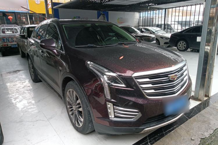 Used Cadillac XT5 2016 28T Four-Wheel Drive Luxury Model Front Right 45 Deg