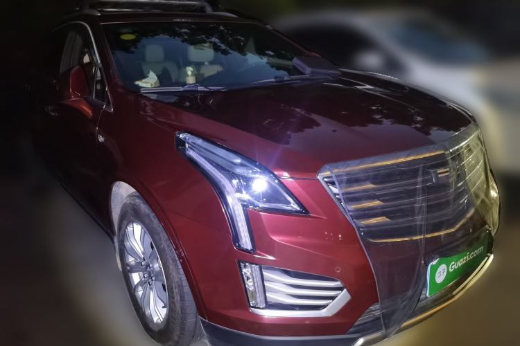 Used Cadillac XT5 2016 25T Tech Edition Front Right 45 Deg