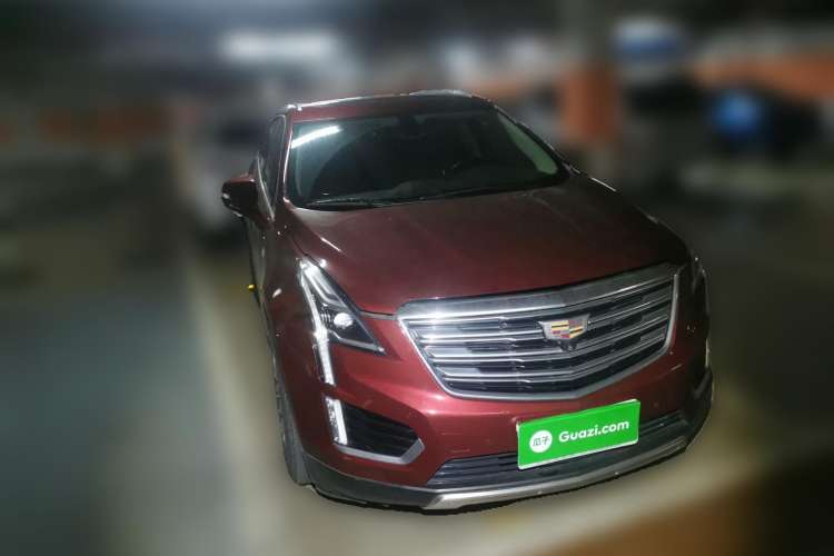 Used Cadillac XT5 2016 28T Four-Wheel Drive Luxury Model Front Right 45 Deg